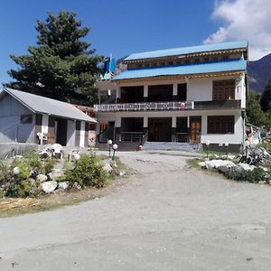 Greenland Motel Mansehra Exterior photo