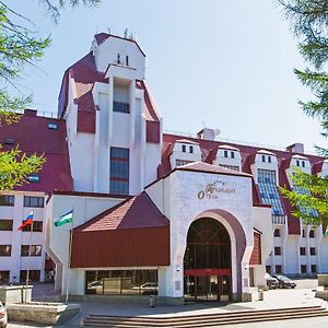 总统酒店 乌法 Exterior photo
