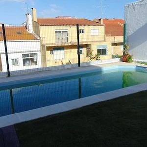 2 Bedrooms Apartement With Shared Pool Enclosed Garden And Wifi At Almada 5 Km Away From The Beach Exterior photo