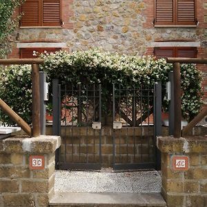 Il Casale Di Luna 萨杜勒尼亚 Exterior photo